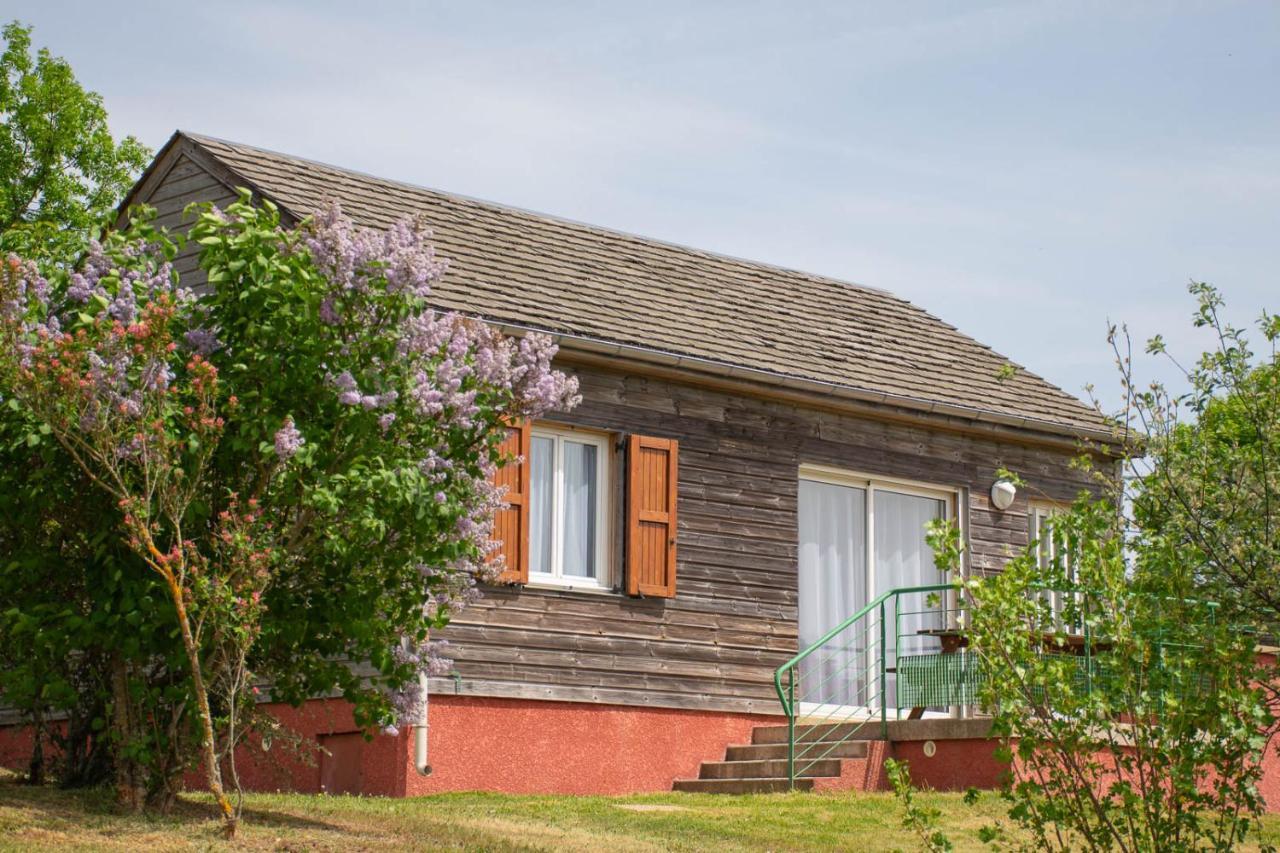 Les Chalets De La Vallee Du Bes Albaret-le-Comtal Εξωτερικό φωτογραφία